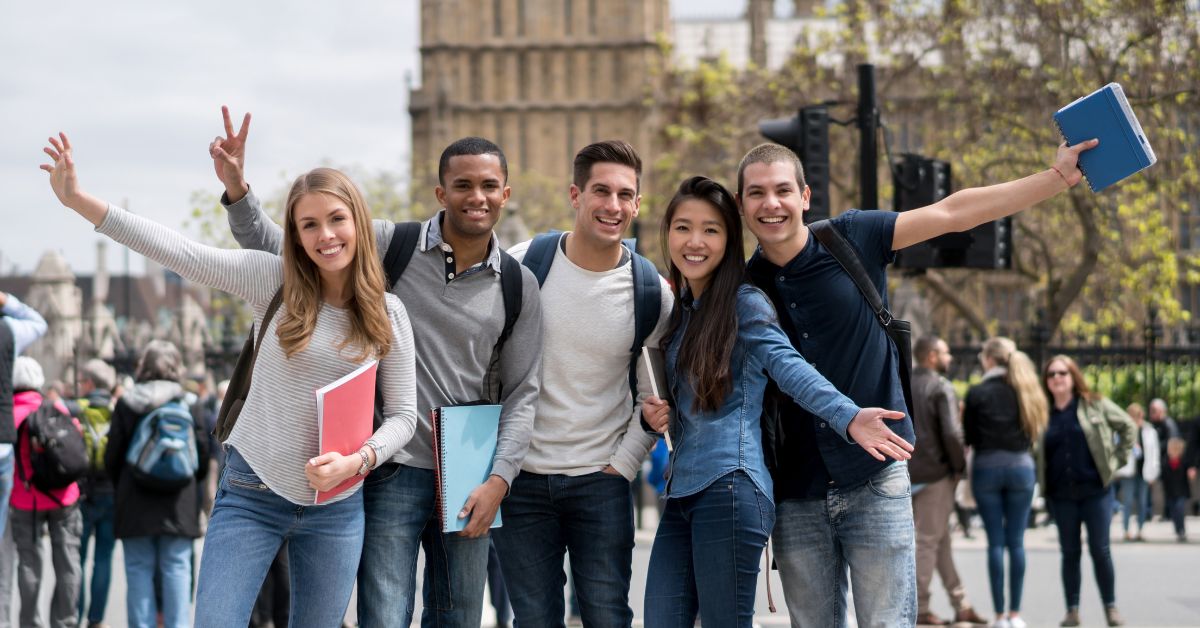 Group of 5 students